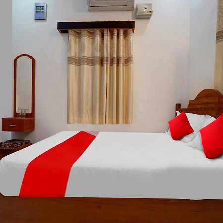 Flagship Sri Kamatchi Hotel & Rooms Мадурай Екстер'єр фото