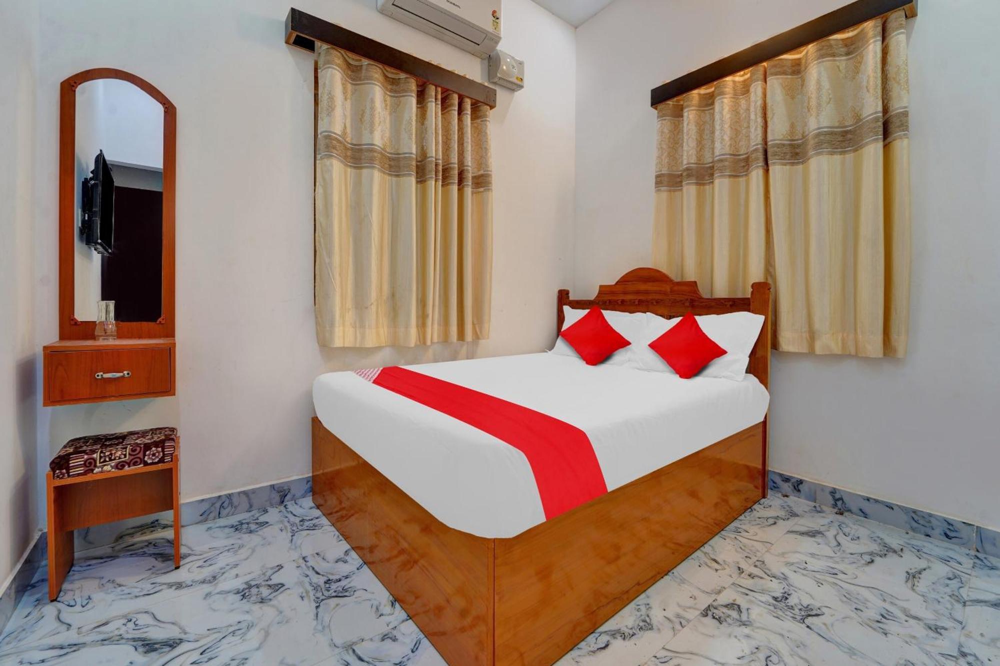 Flagship Sri Kamatchi Hotel & Rooms Мадурай Екстер'єр фото