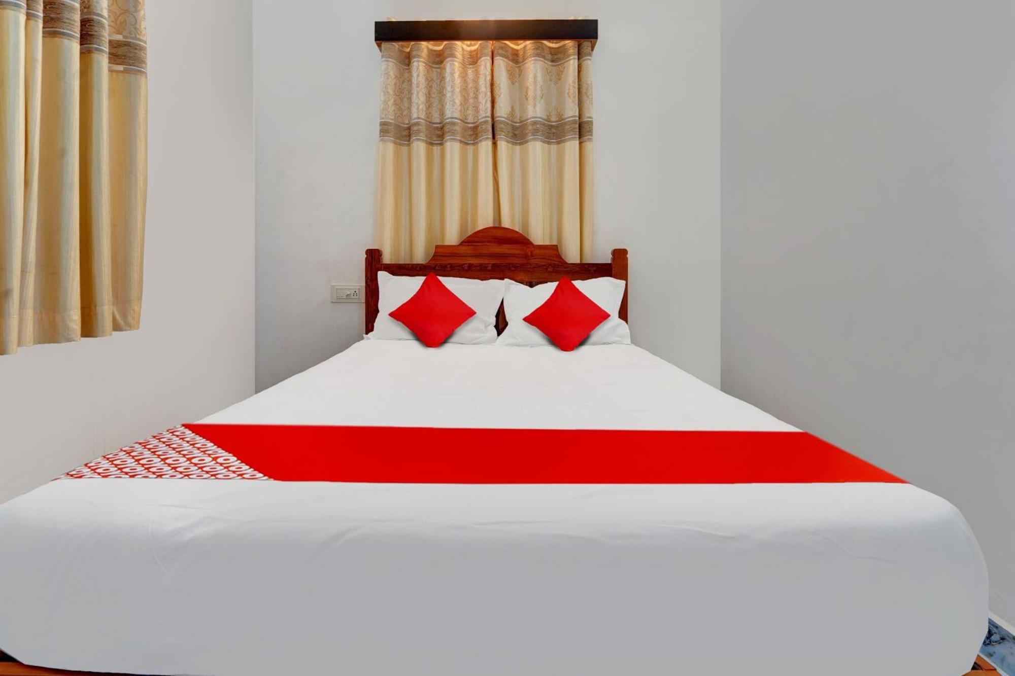 Flagship Sri Kamatchi Hotel & Rooms Мадурай Екстер'єр фото