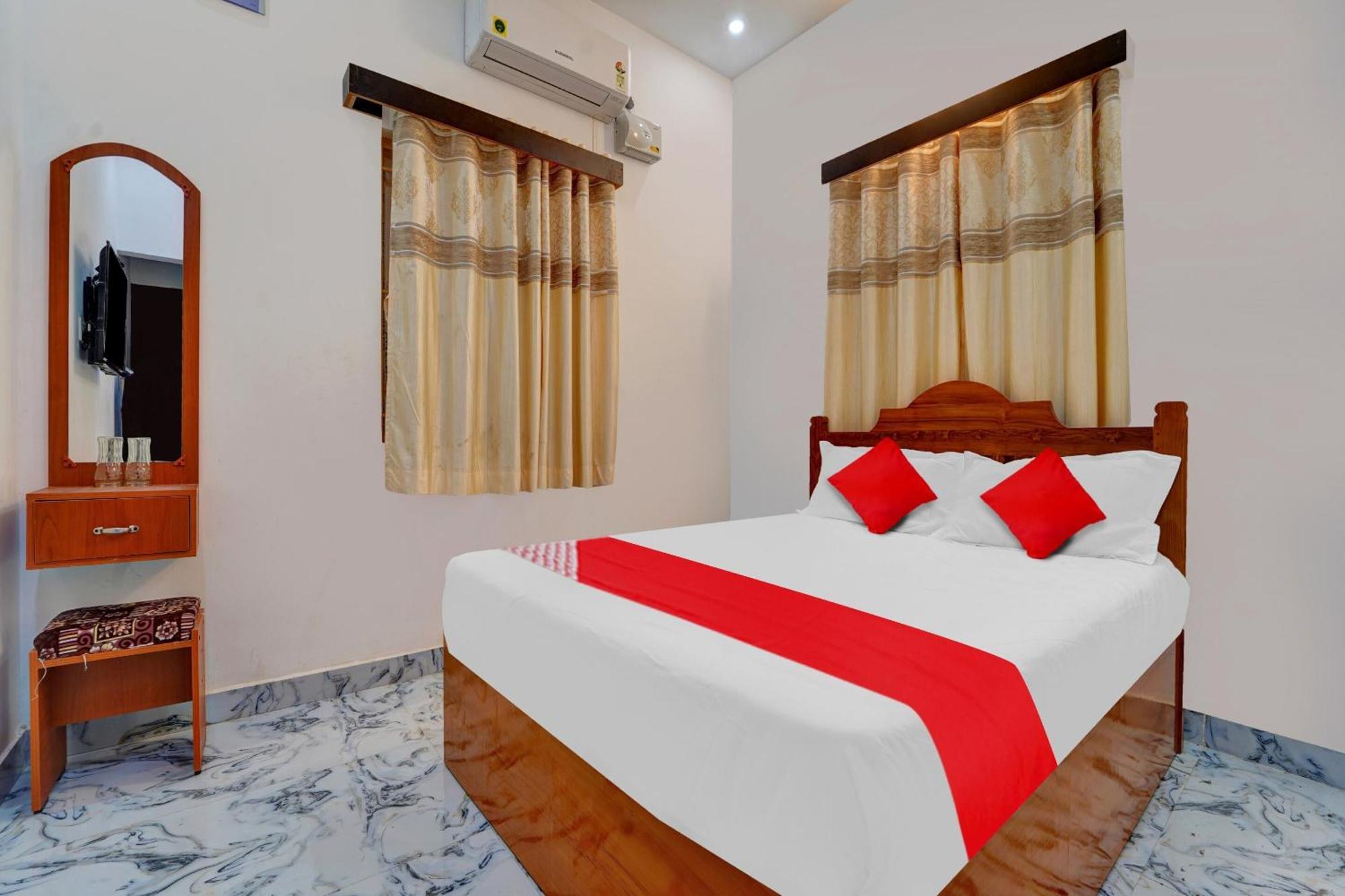 Flagship Sri Kamatchi Hotel & Rooms Мадурай Екстер'єр фото