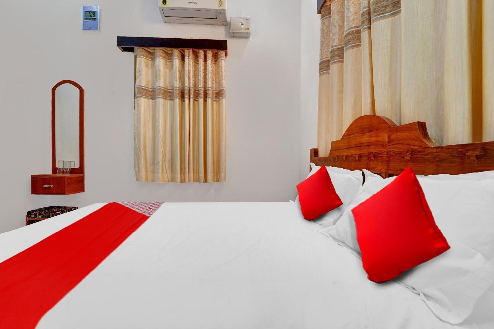Flagship Sri Kamatchi Hotel & Rooms Мадурай Екстер'єр фото